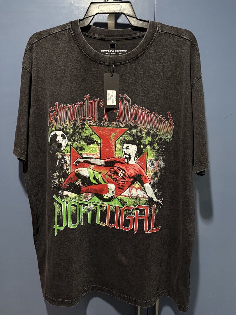 Ronaldo Supply & Demand Shirt (Category: Tshirts & Polo Shirts ) located in Imus. Submitted by crisologoivan (Listing ID 1470594151, Image 1). Description: Ronald Supply & Demand New York Shirt Oversized Large 25 x 32 I’ve got 5 pieces Take all for 1,500 350 PHP each.