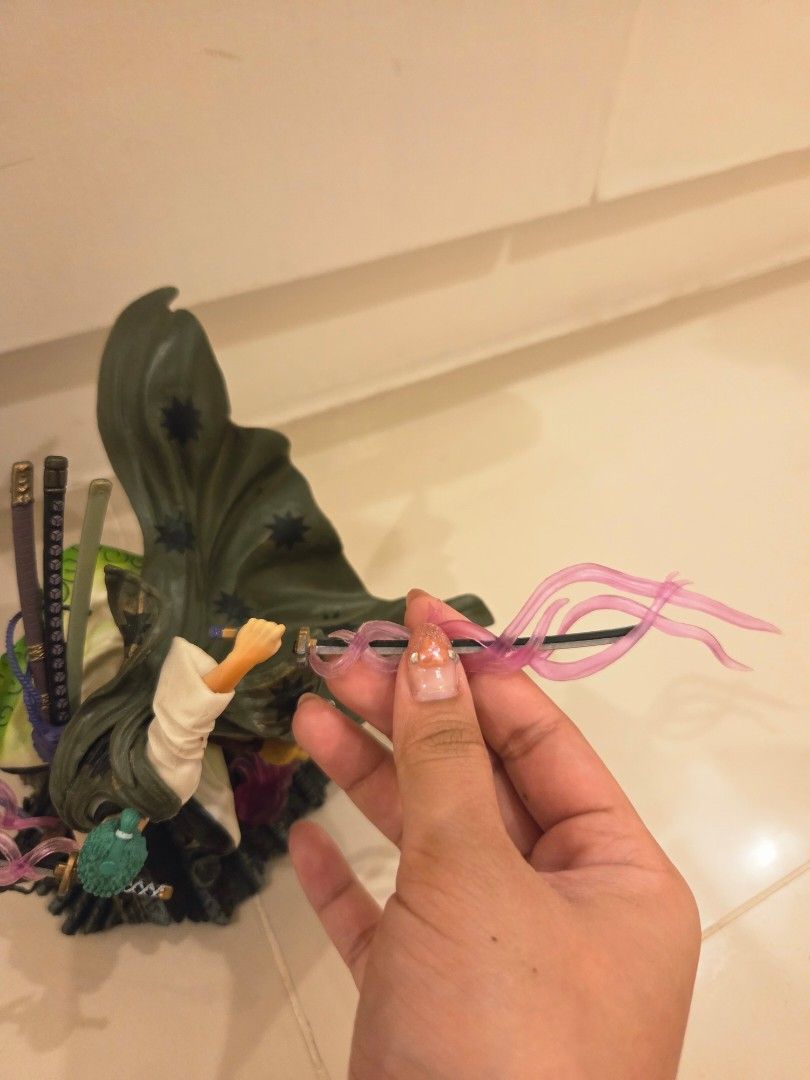 Roronoa Zoro Anime Figurine Bootleg No Box (Category: Figurines & Statues) located in Rizal. Submitted by unisss999 (Listing ID 1470667942, Image 2). Description: No Box Broken sword (2nd Picture).