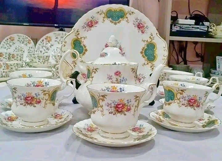 Royal Albert Berkely tea set collection (Category: Coffee & Tea Tableware) located in Cabanatuan. Submitted by miss.maia (Listing ID 1470608473, Image 1). Description: .