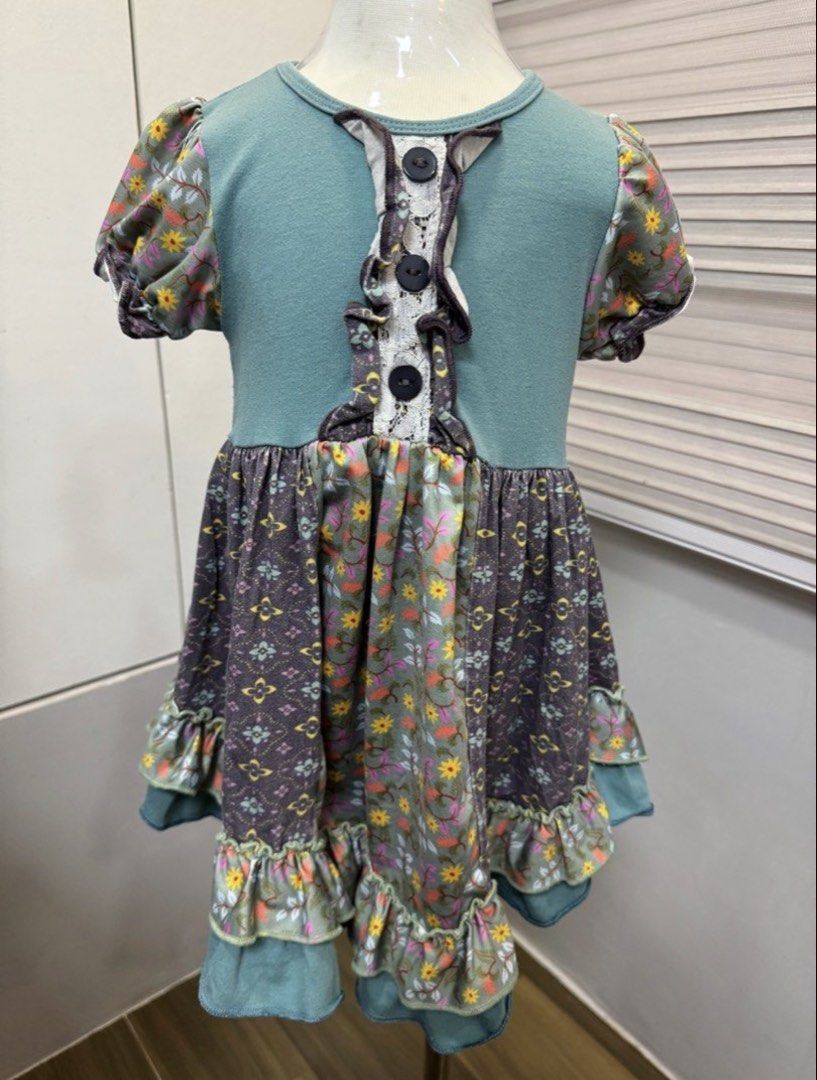 Ruffles Dress 3T (Category: Babies & Kids Fashion) located in San Mateo. Submitted by eulahs_clothing_boutique (Listing ID 1470577421, Image 1). Description: 1 DAY RESERVATION ONLY! NO PAYMENT - NO SHIPPING LAST PRICE POSTED!!.