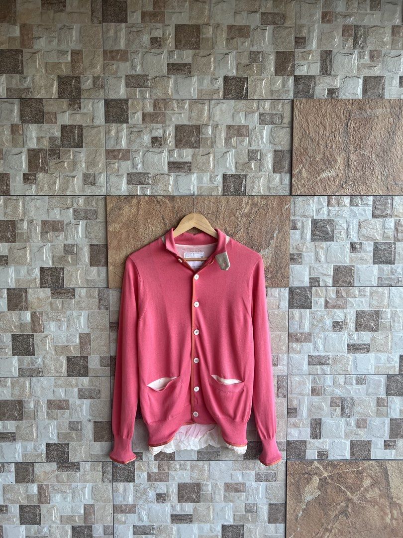 SACAI - PANEL KNIT COLLARED CARDIGAN (Category: Coats, Jackets and Outerwear) located in Bacolod City. Submitted by timelessbyjosh (Listing ID 1470699154, Image 1). Description: BEST FOR CASUAL & COZY OUTFITS SIZE : 1 ACTUAL COLOR : PINK & BEIGE COLOR RATE : 10 OUT OF 10 CONDITION : NEAR NEW MATERIAL : 100 % COTTON & 100 % CUPRO MADE IN : CHINA FLAWS : NONE DIMENSIONS LENGTH - 25 WIDTH ( ARMPIT TO ARMPIT ) - 19. 5 SHOULDER TO SHOULDER - 18. 5 SLE