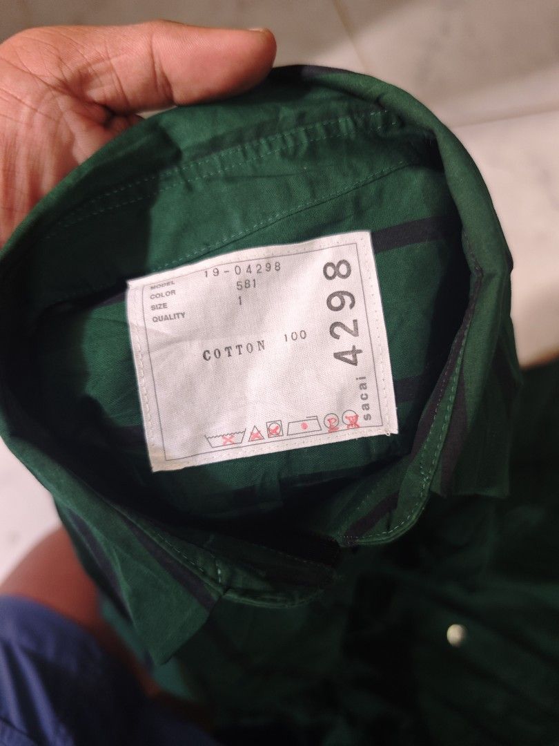 Sacai assymetrical top (Category: Luxury Apparel) located in Binalbagan. Submitted by Kristoffer_Arguelles (Listing ID 1470587591, Image 3). Description: brand new condition 10/10 Walang ka issue issue .