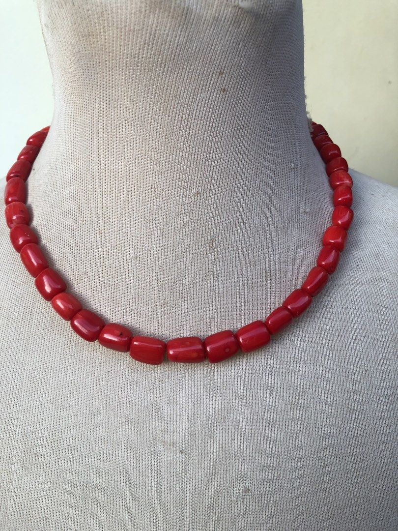 Sale real red corals necklace (Category: Necklaces) located in Manila. Submitted by anneverz (Listing ID 1470638356, Image 2). Description: Real Red coral Sale !!! Pure silver lock .