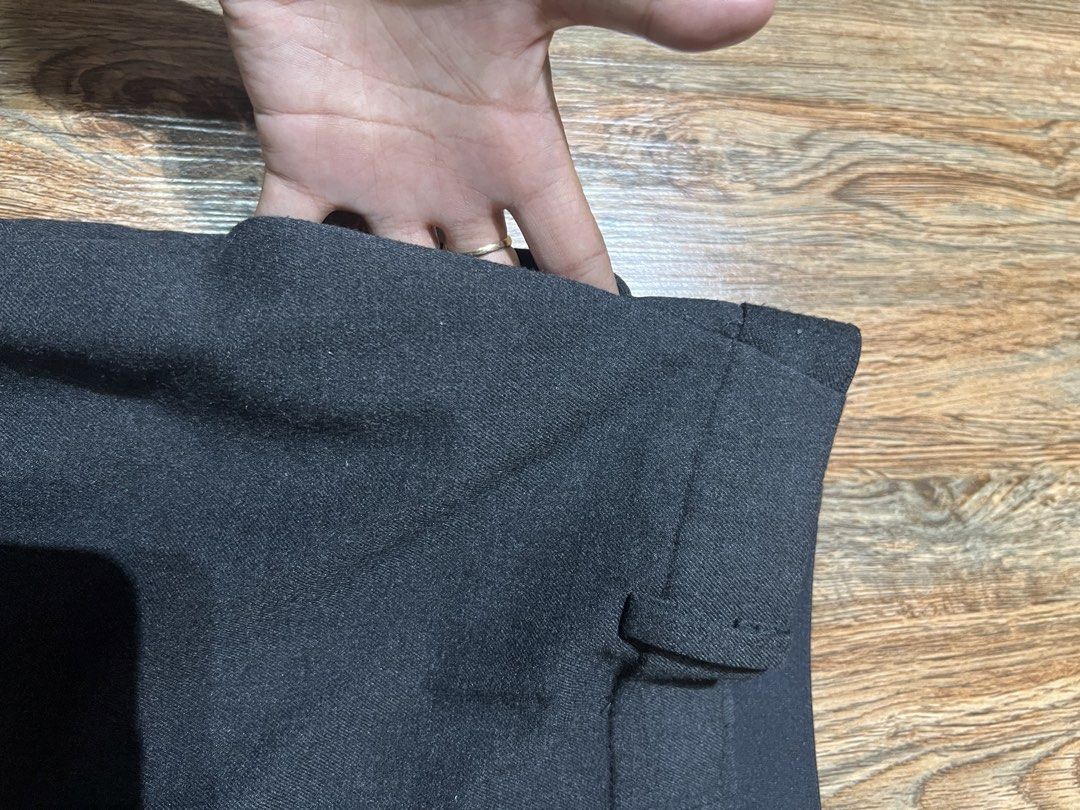 SALE‼️UNIQLO EZY ankle pants (Category: Other Bottoms) located in San Jose del Monte. Submitted by senorita_wella (Listing ID 1470610920, Image 2). Description: .