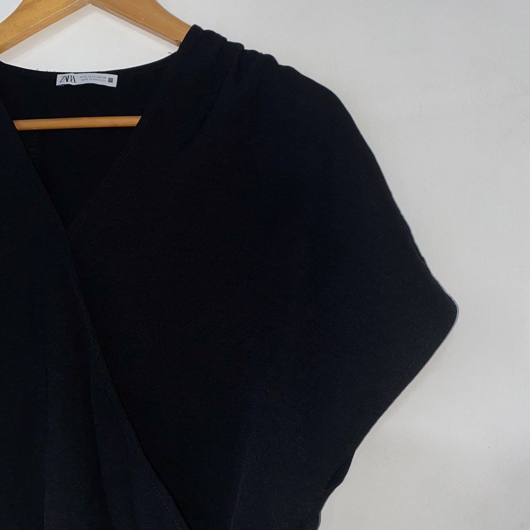 SALE‼️ZARA top (Category: Blouses) located in San Jose del Monte. Submitted by mamiracky (Listing ID 1470566366, Image 2). Description: Last price posted In good condition No flaws No when worn .