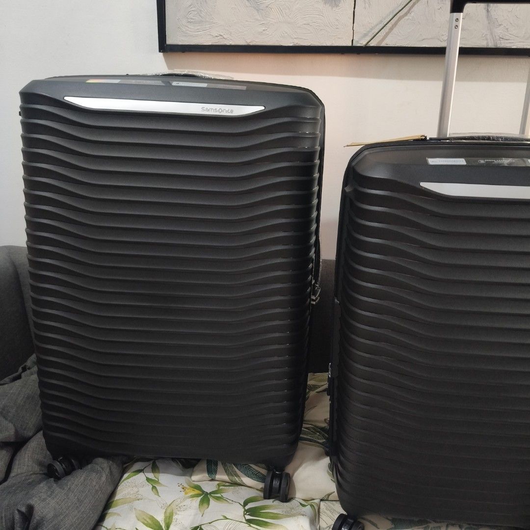 Samsonite BNEW Med and Large (Category: Luggage) located in Manila. Submitted by vtravelite.18 (Listing ID 1470742452, Image 3). Description: Samsonite luggage bran new two sizes Available Price Medium 11950 large 12,550 two sizes available medium and large color black super light weight TSA lock anti theft spinner smooth wheels impact resistant Note pass po Sa Kwentuhan at Hindi marunong mag reply pag nag inquire na Ng still available 😊 thank y