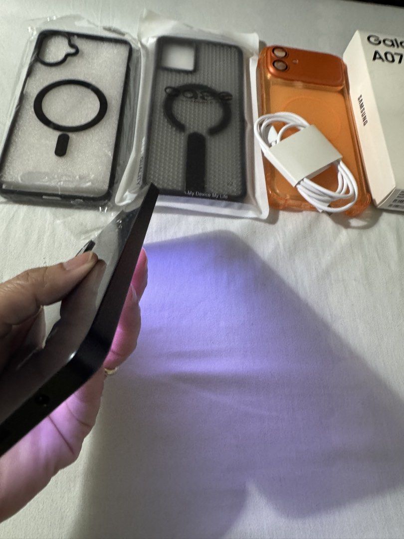 Samsung A07 4/64 (Category: Samsung) located in Manila. Submitted by esor16 (Listing ID 1470670019, Image 3). Description: my secondary phone which seldom used Good as new, complete with box and orig cable wire and 3 cases. No issue at all, 3 months of use as backed up phone. Slightly negotiable.