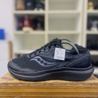 (Category: ) located in . Submitted by sneakers.too (Listing ID 1470740997, Image 1). Description: .