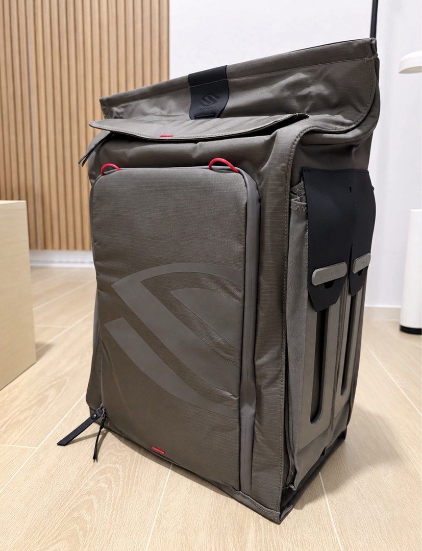 Selkirk Tour Backpack (Category: Other Sports Equipment and Supplies) located in Manila. Submitted by young.queen06 (Listing ID 1470689157, Image 1). Description: - Brand new with original store tags - Multiple spacious compartments for easy organization - Adjustable padded shoulder straps for maximum comfort .