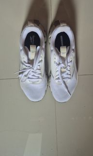 (Kategori: ) berada di . Dikirim oleh kopimanis89 (ID iklan 1470739844, Gambar 1). Deskripsi: .