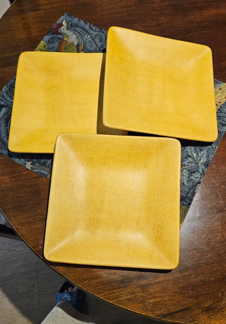 Set of 3 yellow square dinner plates ceramic (Category: Dinnerware & Cutlery) located in Manila. Submitted by cosmicshark-cd31f1 (Listing ID 1470630751, Image 3). Description: - Set of 3 matching square ceramic plates - Stylish mustard yellow with a subtle speckled texture and unglazed white bottom - Space-saving stackable design - Perfect for daily meals or hosting dinners -Perfect as serving plates - Price for 3pcs. - 10 × 10in..