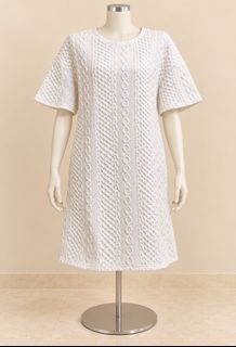 (Category: ) located in . Submitted by zellethrifts (Listing ID 1469304476, Image 1). Description: .