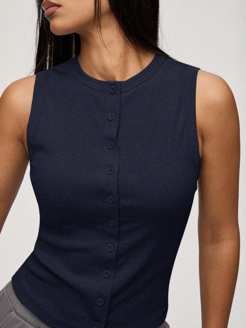 SHEIN Knitted Button down Tank Top (Category: Sleeveless) located in Manila. Submitted by itemsby_jm (Listing ID 1470727942, Image 3). Description: 💗 Brand new, never been used 💗 Size S 💗 Perfect for casual/office outfit 💗 DM for any inquiries ☺️ 🛵 Mode of Shipping: lalamove/grab/angkas padala/j&t ~ Note: shipping fee is shouldered by the buyer.
