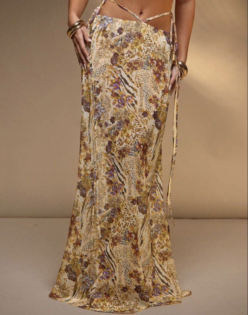 Shein Maxi Skirt only (Category: Dresses) located in Cainta. Submitted by lovecalluengg (Listing ID 1470722914, Image 1). Description: Used once.