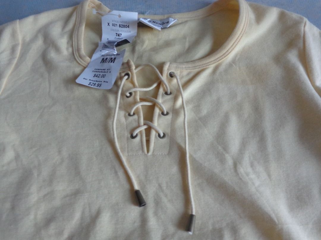 Shirt US BNEWTAG ($42) (Category: Shirts) located in Los Banos. Submitted by mania-62906 (Listing ID 1470594583, Image 3). Description: BNEWTAG US Medium Yellow.