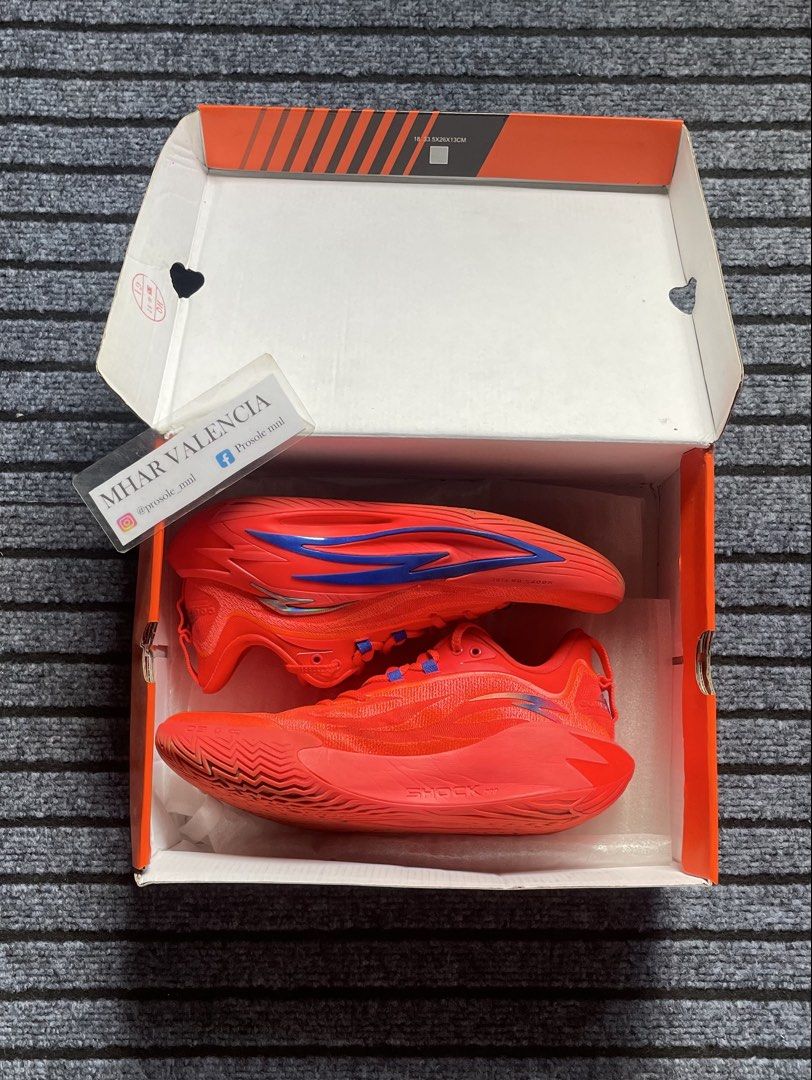 Shock wave 7 “Red lava” (Category: Sneakers) located in San Pedro. Submitted by mharemilvalencia (Listing ID 1470643343, Image 1). Description: For sale Shock wave 7 “Red lava” Size 9 / Used Complete ₱2,995 only ig: prosole_mn.