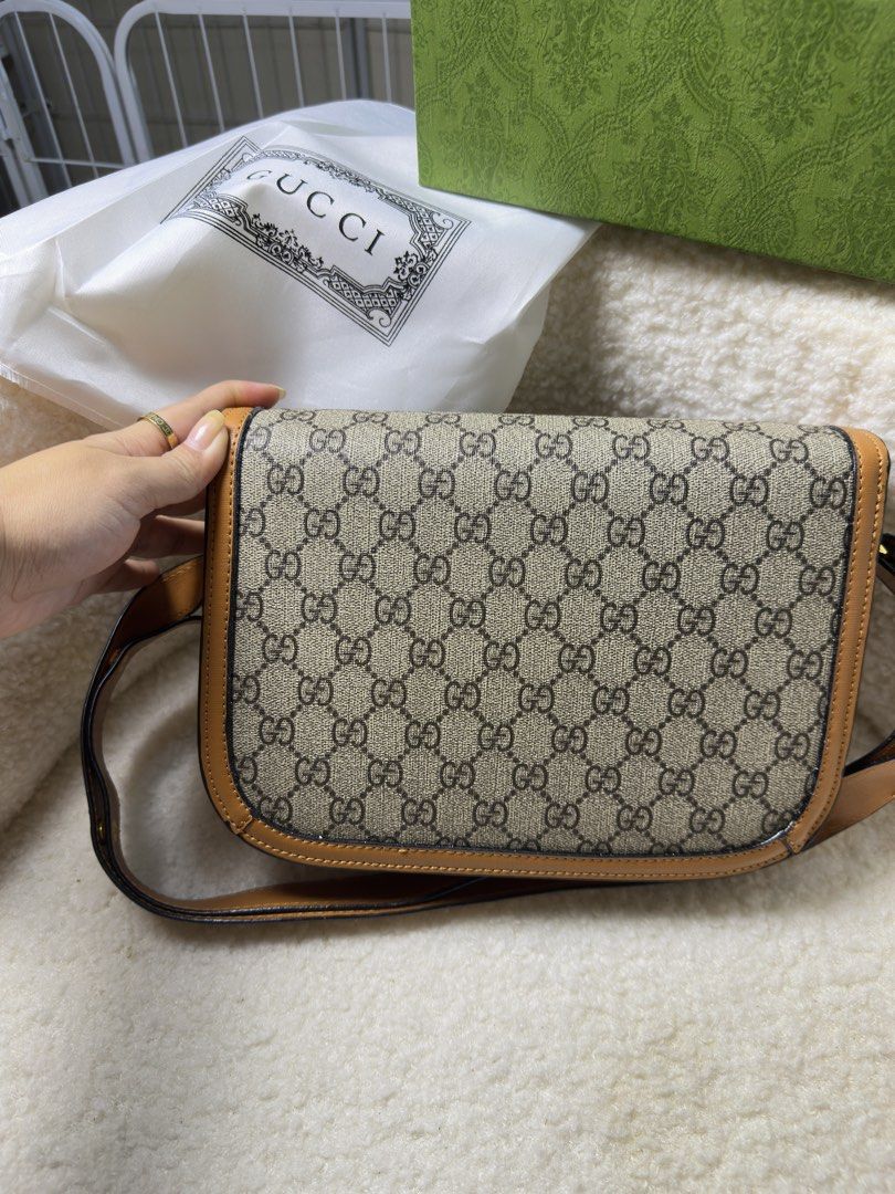 Shoulder Bag 2way Güccing (Category: Shoulder Bags) located in Binmaley. Submitted by amayscollections (Listing ID 1470644257, Image 3). Description: Sale coded in gamuza lining güccing 2way Bag wuth box and dustbag for only ₱799+sf payment first ₱869+sf cash on delivery 📍Pangasinan We Ship Nationwide🚚.