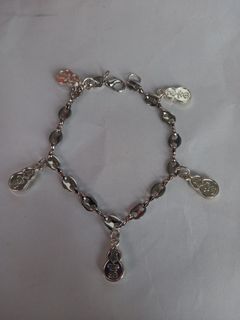 (Category: ) located in . Submitted by TKH_crystal (Listing ID 1470558168, Image 1). Description: .