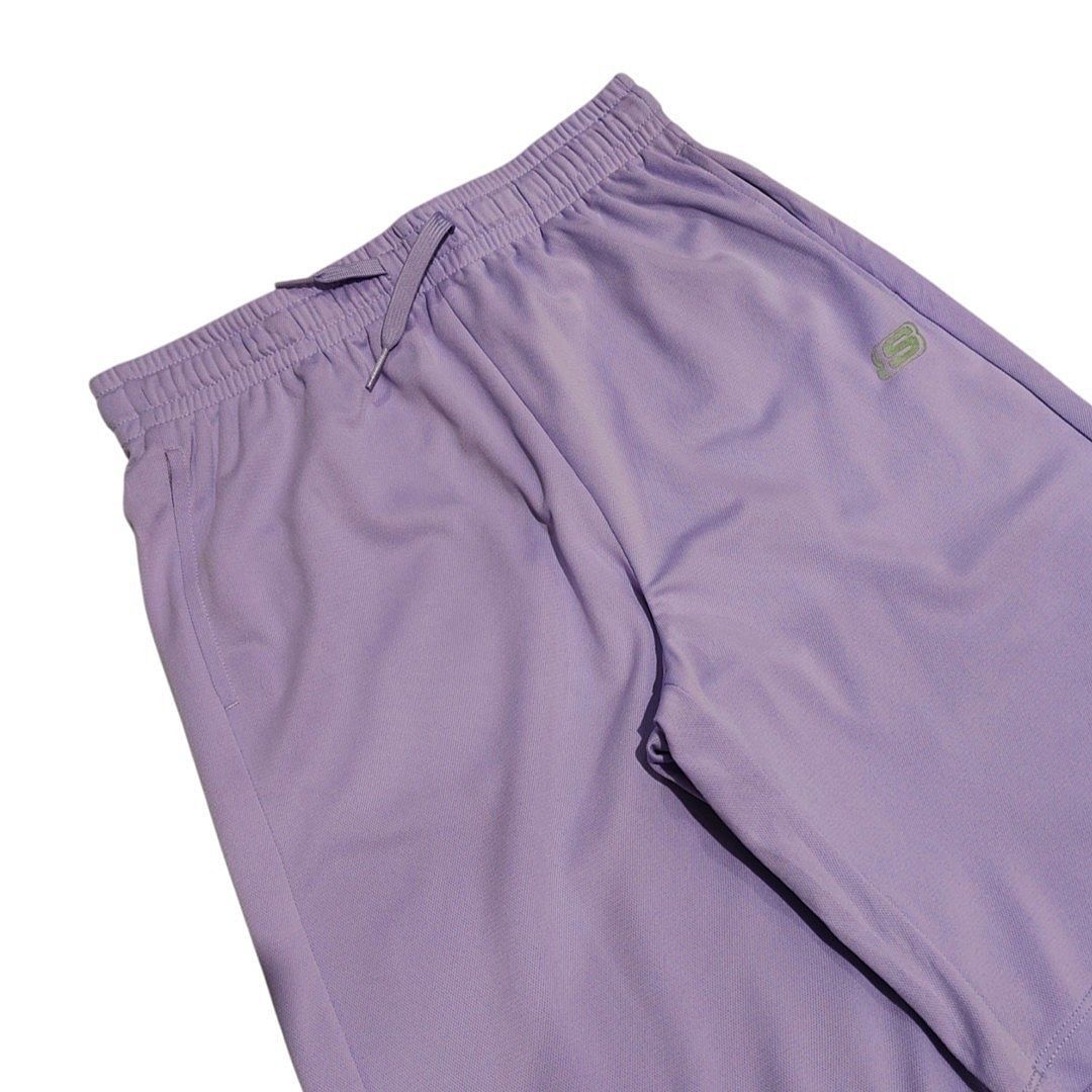 Skechers Active Shorts Lavender (Category: Shorts) located in Angeles City. Submitted by thriftrawph (Listing ID 1470707870, Image 2). Description: excellent condition (no issues) color rate: 10/10 size: M-L waist: 29-34 length: 18.5 available thru dm [<3] please ensure the item fits you or the recipient. color may vary slightly due to lighting. refunds/returns accepted only for valid reasons.