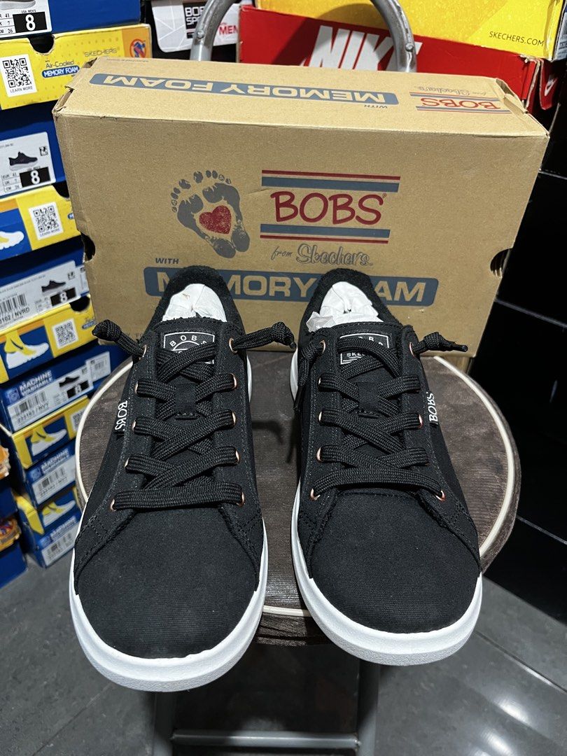 SKECHERS MEMORY FOAM ORIGINAL BRAND NEW (Category: Sneakers) located in Taguig. Submitted by rajiepenaf34481 (Listing ID 1470709656, Image 2). Description: 💯 % COMFORTABLE 💯% ORIGINAL 💯 % authentic 💯 % BRAND NEW 💯 % LEGIT SELLER 💯 % ON HAND 💯 % WITH BOX SIZE: 8 US WOMEN BELOW MALL SRP✅ FROM: 8,995❌ NOW: 1,600 ✅ SHIP VIA ✅LALAMOVE ✅LBC (OUTSIDE MANILA) ✅J&T ✅READY TO SHIP MOP: COD COP GCASH ITEM CHECK BEFORE PAYMENT WILLING FOR MEET UP SA M