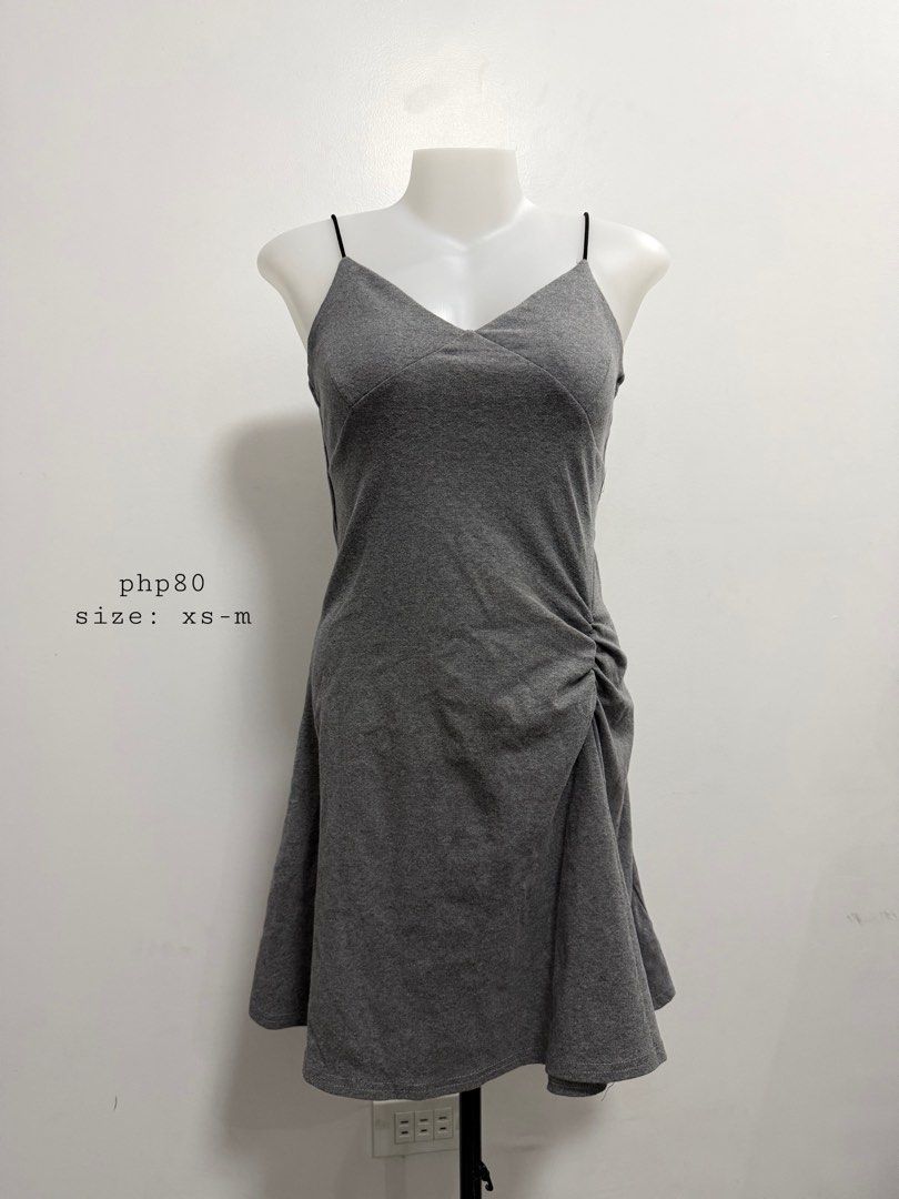 sleeveless dress (Category: Dresses) located in Antipolo. Submitted by nlknn_ (Listing ID 1470658958, Image 1). Description: .