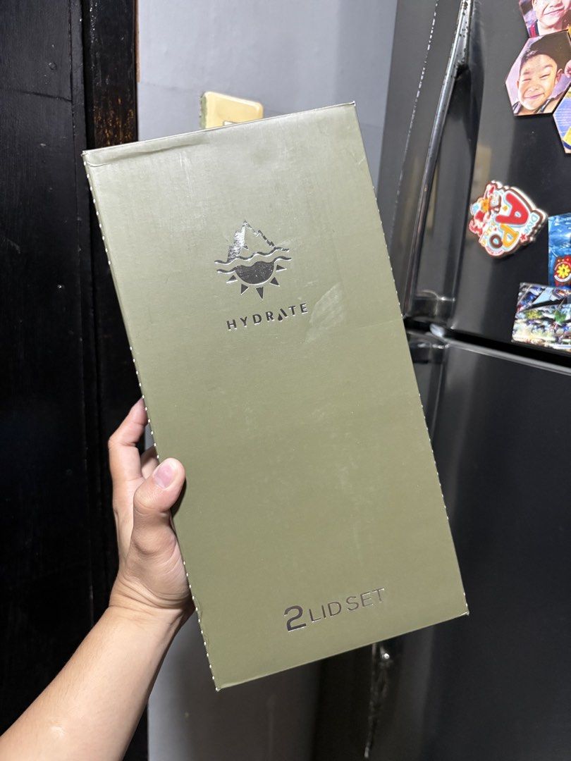 SM Hydrate Tumblers with extra lid (Category: Water Bottles & Tumblers) located in Manila. Submitted by hsanreii (Listing ID 1470737647, Image 3). Description: srp: ₱699 2 colors onhand army green navy blue.