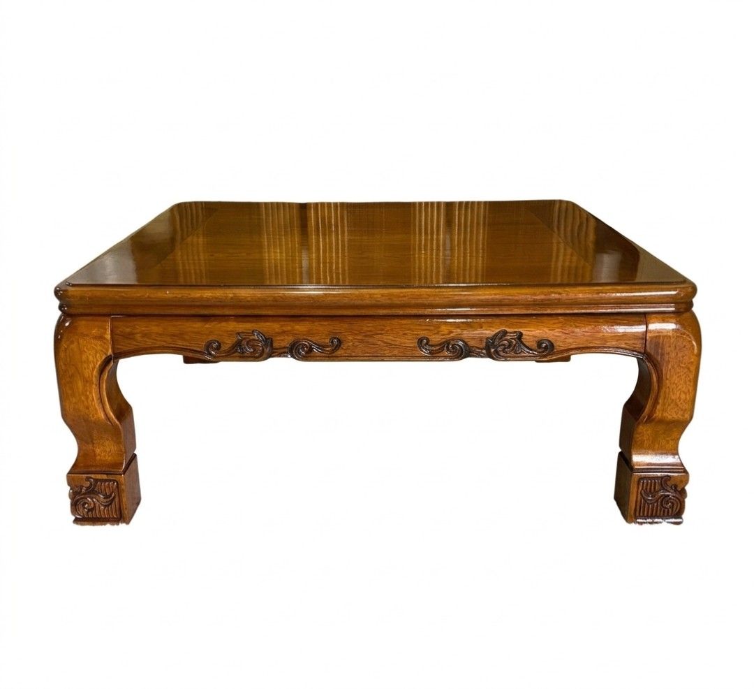 Solid wood center table (Category: Tables & Sets) located in Bulacan. Submitted by duncayow (Listing ID 1470558986, Image 1). Description: .