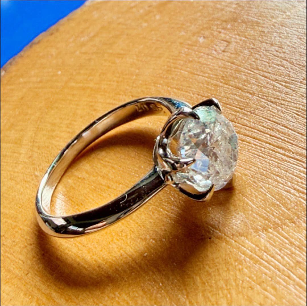 Solitaire Natural Ring (Category: Luxury Accessories) located in Quezon City. Submitted by liezl.marie (Listing ID 1470619592, Image 3). Description: A classic solitaire ring featuring a round brilliant-cut natural 2.30ct of diamond set in a six-prong Pt900 band. 132,500 Open for layaway..
