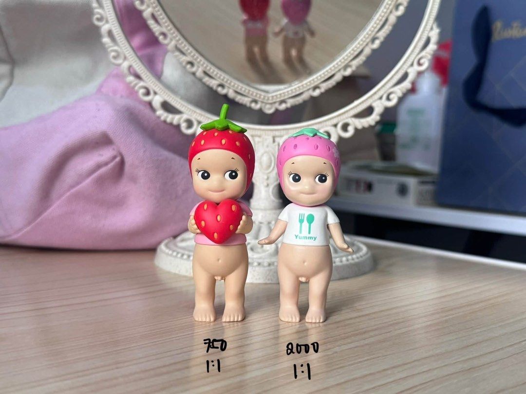 Sonny Angel Figures Various Series (Category: Designer & Blind Box Toys) located in Pasig City. Submitted by bvnchbear (Listing ID 1470707961, Image 3). Description: WTS LFB must follow ratios mint condi but still x sensi no bnf but will pack securely loc: laguna.