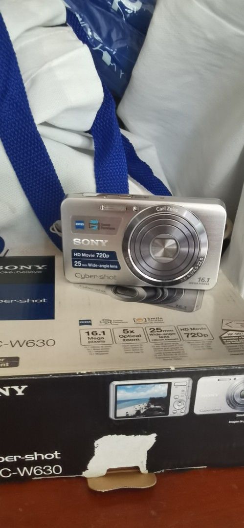 Sony Cyber-shot DSC-W630 (Category: Cameras) located in Cainta. Submitted by lupes.box (Listing ID 1470580616, Image 1). Description: Complete inclusions ( with box) - original charger and battery - Sony memory card In very good conditon All functions and buttons are working Working flash.