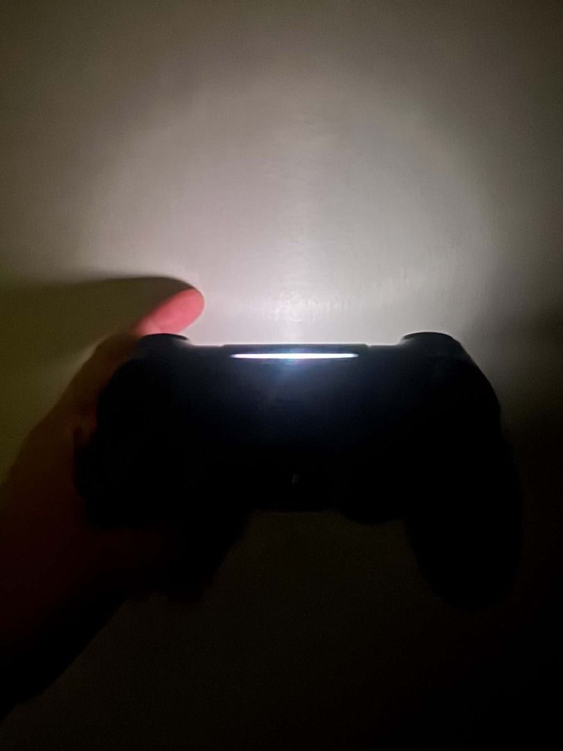 Sony DualShock 4 Wireless Controller Blue (Category: Controllers) located in Manila. Submitted by decluttering14 (Listing ID 1470672300, Image 2). Description: Authentic Sony DualShock 4 wireless controller for PS4 No Issue.