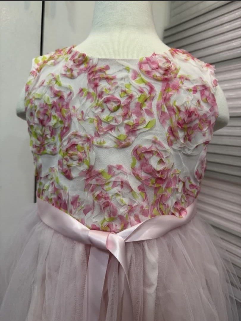 Special Occasion Dress 6x (Category: Babies & Kids Fashion) located in San Mateo. Submitted by eulahs_clothing_boutique (Listing ID 1470579301, Image 2). Description: 1 DAY RESERVATION ONLY! NO PAYMENT - NO SHIPPING LAST PRICE POSTED!! Courier: J&T, Lalamove/Grab Express Payment Method: Gcash or Maribank.