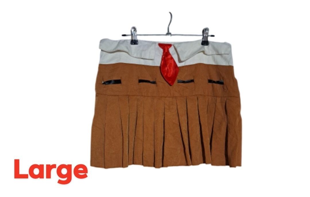 Spongebob skirt costume (Category: Activewear) located in Batangas. Submitted by yanaspreloved1 (Listing ID 1470724663, Image 2). Description: skirt only.