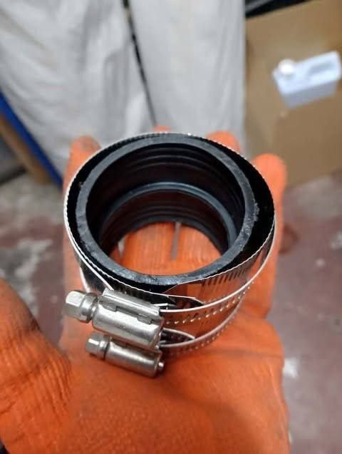 SS 304 tube Bundle Clamp CODE : GSKG-304-01 SIZE : 2" (Category: Everything Else Others) located in Manila. Submitted by 09171479278_elsie. (Listing ID 1470584980, Image 1). Description: SS 304 tube Bundle Clamp CODE : GSKG-304-01 SIZE : 2".