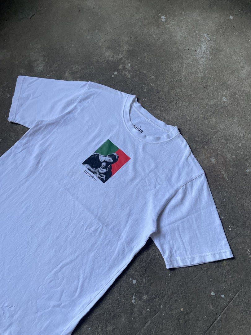 SSUR PLUS Madonna and Child Graphic Tee (Category: Tshirts & Polo Shirts ) located in Santiago. Submitted by ace.stuff (Listing ID 1470627121, Image 2). Description: No issues Like new Large on tag Large fitting No cracks DM to purchase.