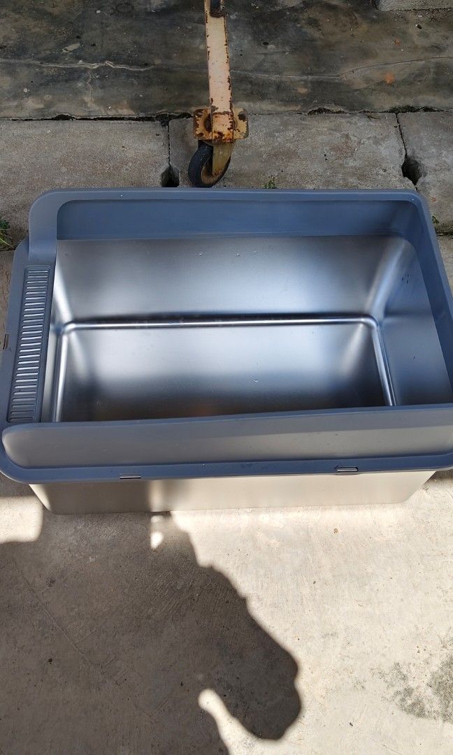 Stainless steel cat litter box, Pet Supplies, Homes & Other Pet ...