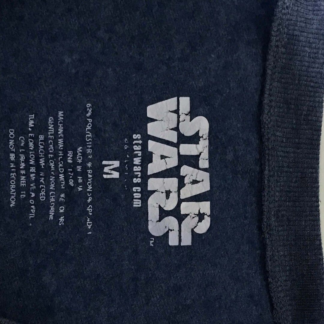 STAR WARS GRAPHIC MOVIE SWEATSHIRT MEDIUM (Category: Tshirts & Polo Shirts ) located in Cavite. Submitted by justthrift06 (Listing ID 1470667727, Image 2). Description: DIMENSION 21X28 GOOD CONDITION SHIPPING NATIONWIDE.
