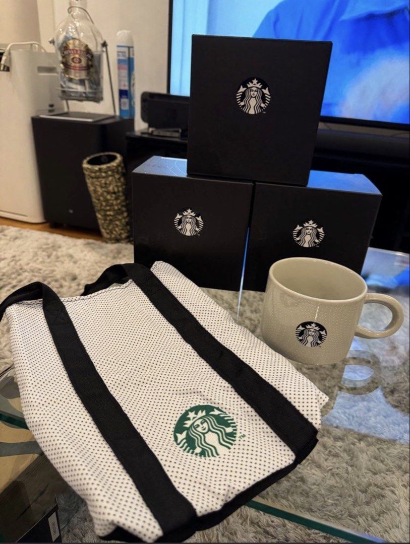 Starbucks Cup (Category: Everything Else Others) located in Makati City. Submitted by MyPurchases2021 (Listing ID 1470607339, Image 1). Description: Last one!! .