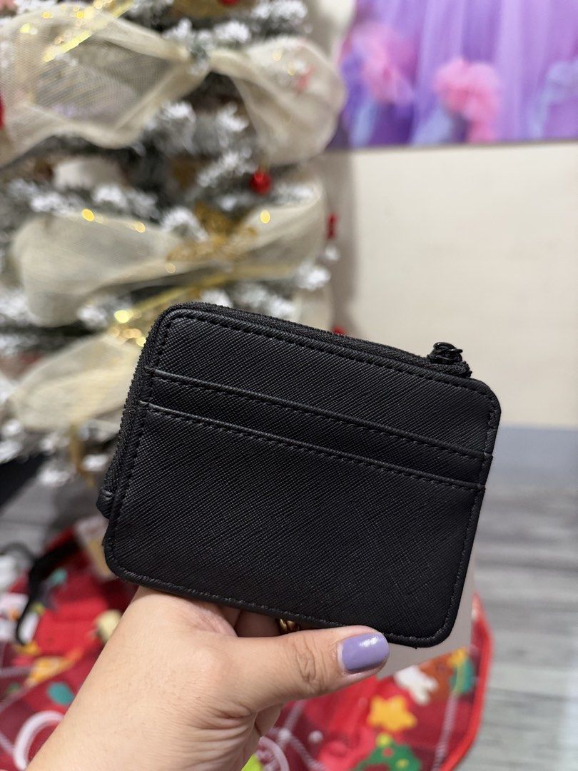 Steve Madden Card Wallet - Black (Category: Wallets & Card holders) located in Valenzuela. Submitted by hjuaneza22 (Listing ID 1470719951, Image 2). Description: .