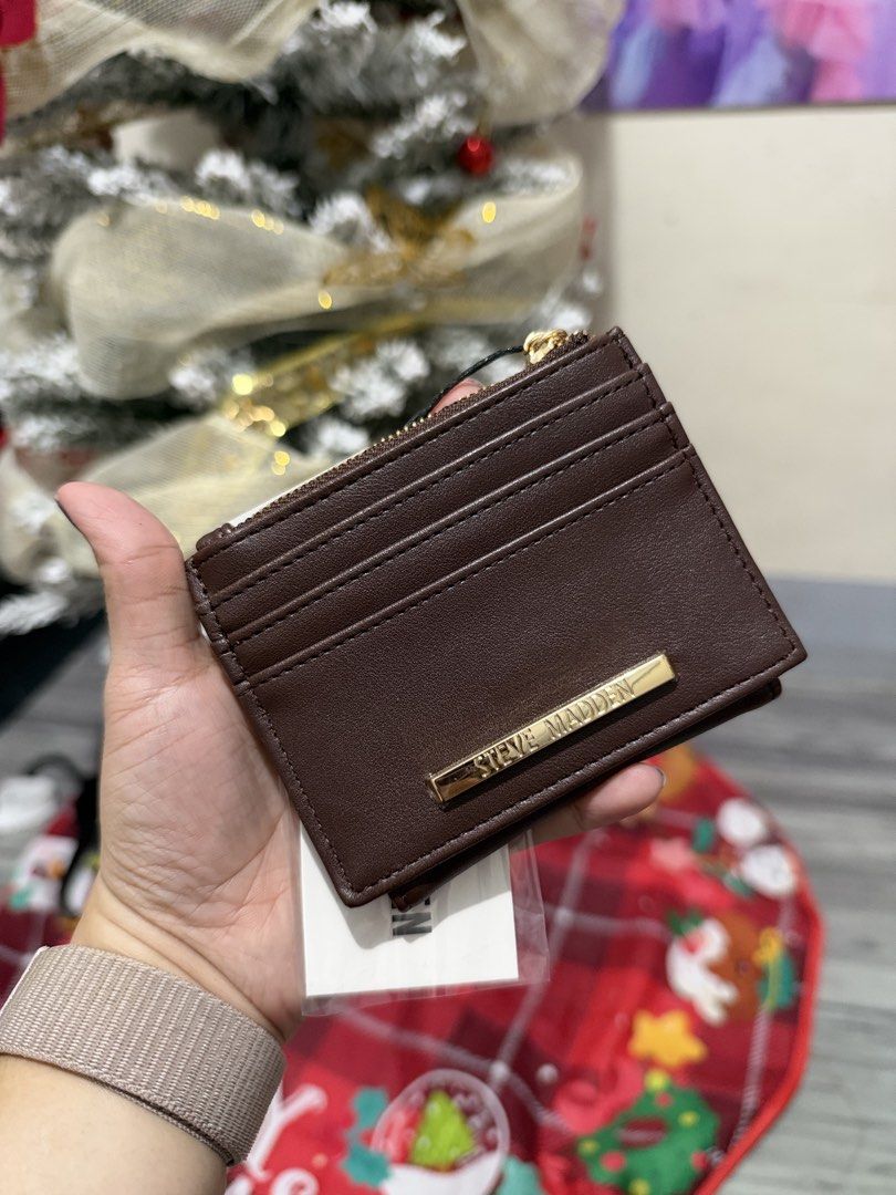 Steve Madden Card Wallet - Choco (Category: Wallets & Card holders) located in Valenzuela. Submitted by hjuaneza22 (Listing ID 1470719593, Image 2). Description: .