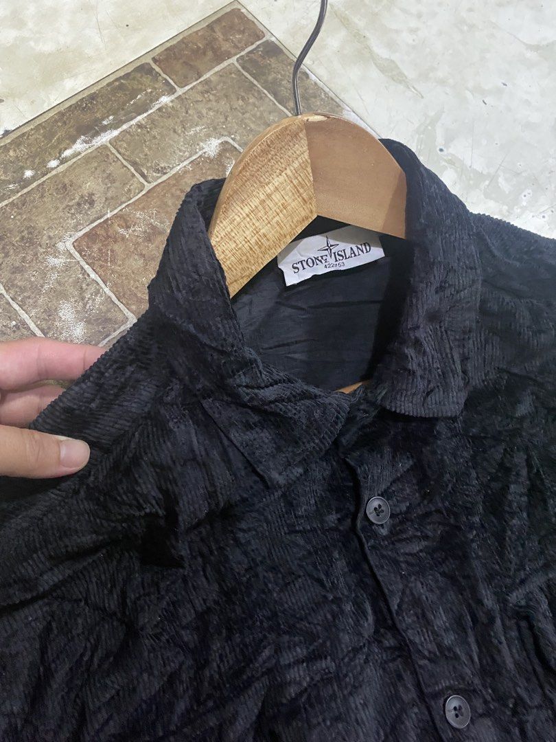 Stone island corduroy longsleeve (Category: Tshirts & Polo Shirts ) located in Tagoloan. Submitted by puretiger-389e (Listing ID 1470687232, Image 2). Description: Like new condition Size Large 22x30 dimensions Need wash .