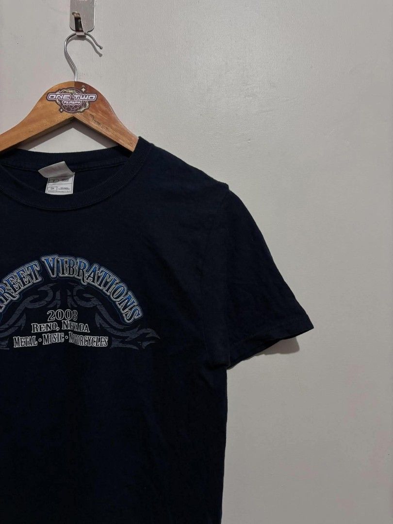 Street Vibration Shirt (Category: Tshirts & Polo Shirts ) located in Bauan. Submitted by onetwothrift2 (Listing ID 1470662874, Image 3). Description: Street Vibration Shirt Size: Small Dimes: L27 W17.5 Color rate: 10/10 Excellent condition No issue Mine: 400.