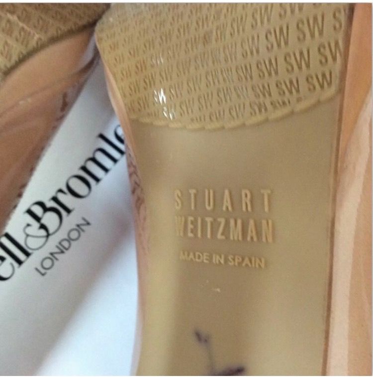 STUART WEITZMAN NUDE PATENT LEATHER HEELS US 6 (Category: Heels) located in Marikina City. Submitted by minimalistmanila (Listing ID 1470700201, Image 3). Description: Genuine Stuart Weitzman, bought in Spain. US 6. Patent leather, nude color. Peep toe style. No box. Goes well with most attires. Never worn and just stored. Minor flaws: small knicks, peeling in one inner back heel and label blurred. Hence discounted price. Original price if conver