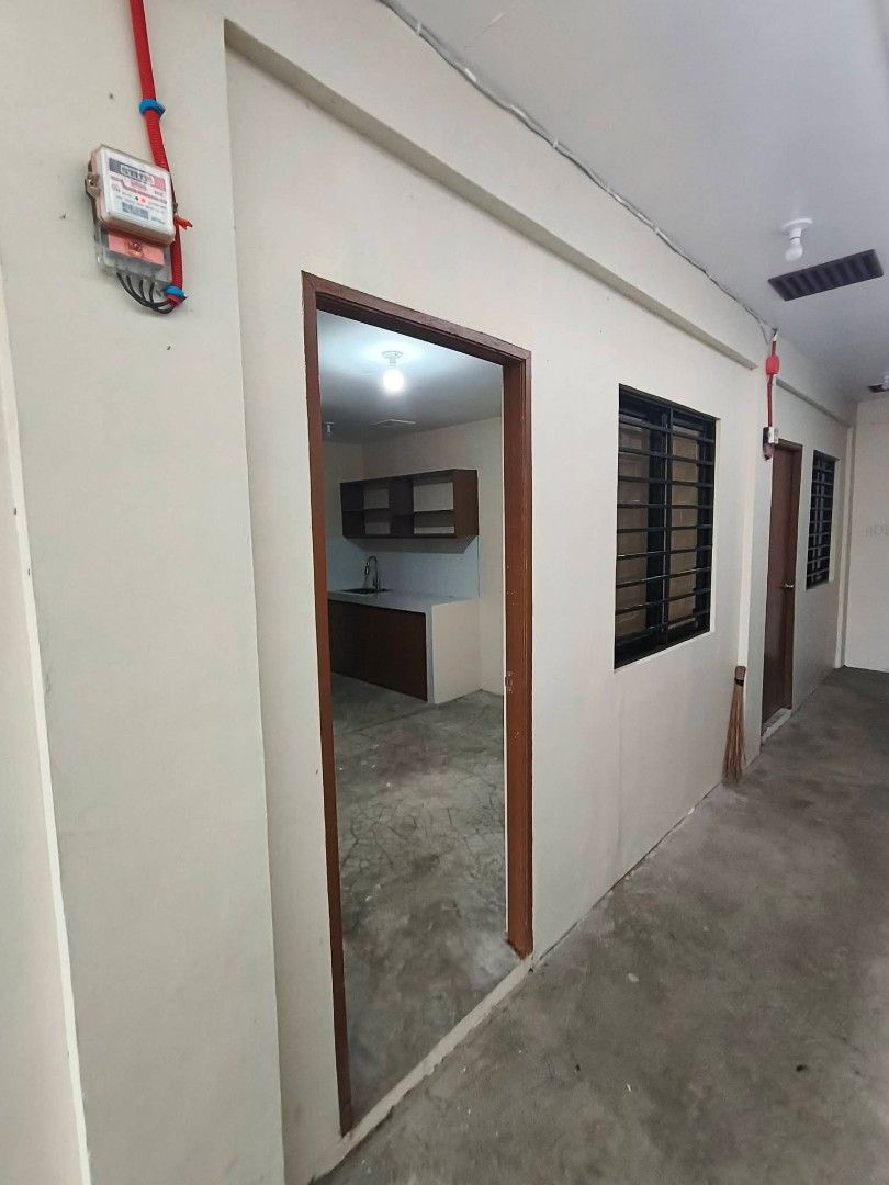 Studio Type For Rent with own CR and Bedroom (Category: Apartments & Condos) located in Caloocan City. Submitted by fastphoenix.59585e (Listing ID 1470666281, Image 2). Description: 🏡 STUDIO TYPE WITH BEDROOM & CR - FOR RENT 🏡 🔥 2 UNITS AVAILABLE 🔥 🔥 NEAR SM CALOOCAN (WALKING DISTANCE LANG) 🔥 👉 SUB-METER (WATER & ELECTRICITY) 👉 OWN CR WITH BIDET 😁 👉 1 BEDROOM 👉 MOTORCYCLE PARKING AVAILABLE 👉 SLIDING WINDOW WITH SCREEN 👉 WITH EXHAUST,