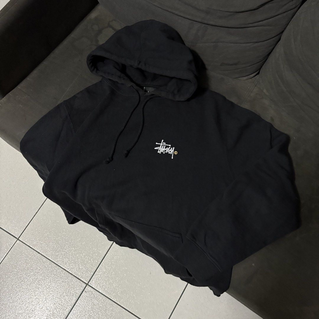 stussy script c hoodie (Category: Hoodies) located in Manila. Submitted by bigassforehead (Listing ID 1470566781, Image 1). Description: stussy script c hoodie size L / 23.5 x 28 2k only.