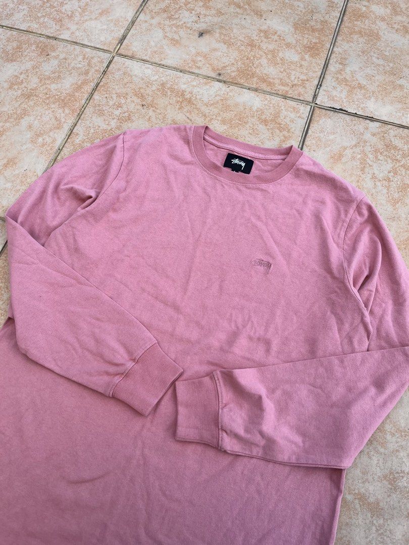 Stussy Stock Logo L/S (Category: Tshirts & Polo Shirts ) located in Quezon City. Submitted by metro_junkie.ph (Listing ID 1470662675, Image 2). Description: Stussy Stock Logo L/S Size Small on Tag, Fits Large (22 x 29) Excellent Can Pass as Likenew Condition All Detail Posted 680 + SF.