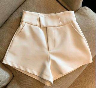 (Category: ) located in . Submitted by jennieshoppe (Listing ID 1470667657, Image 1). Description: .