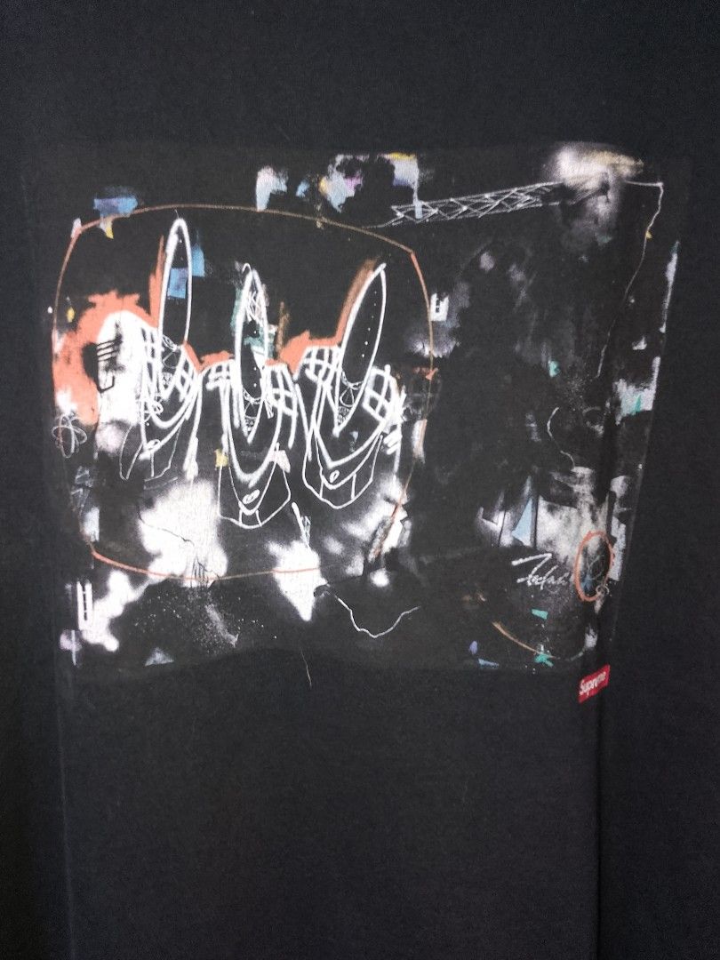 Supreme Black Graphic Tee Size XL (Category: Tshirts & Polo Shirts ) located in Manila. Submitted by mjthrifted_second (Listing ID 1470615610, Image 2). Description: - Brand: Supreme - Color: Black - Size: XL -Dimes: 25/30 - Material: 100% pre-shrunk cotton, Made in U.S.A. - Fit: Standard short sleeve crew neck - Front Design: Large abstract artwork graphic with small red Supreme box logo - Back Design: Large white handwritten-style Supreme lette