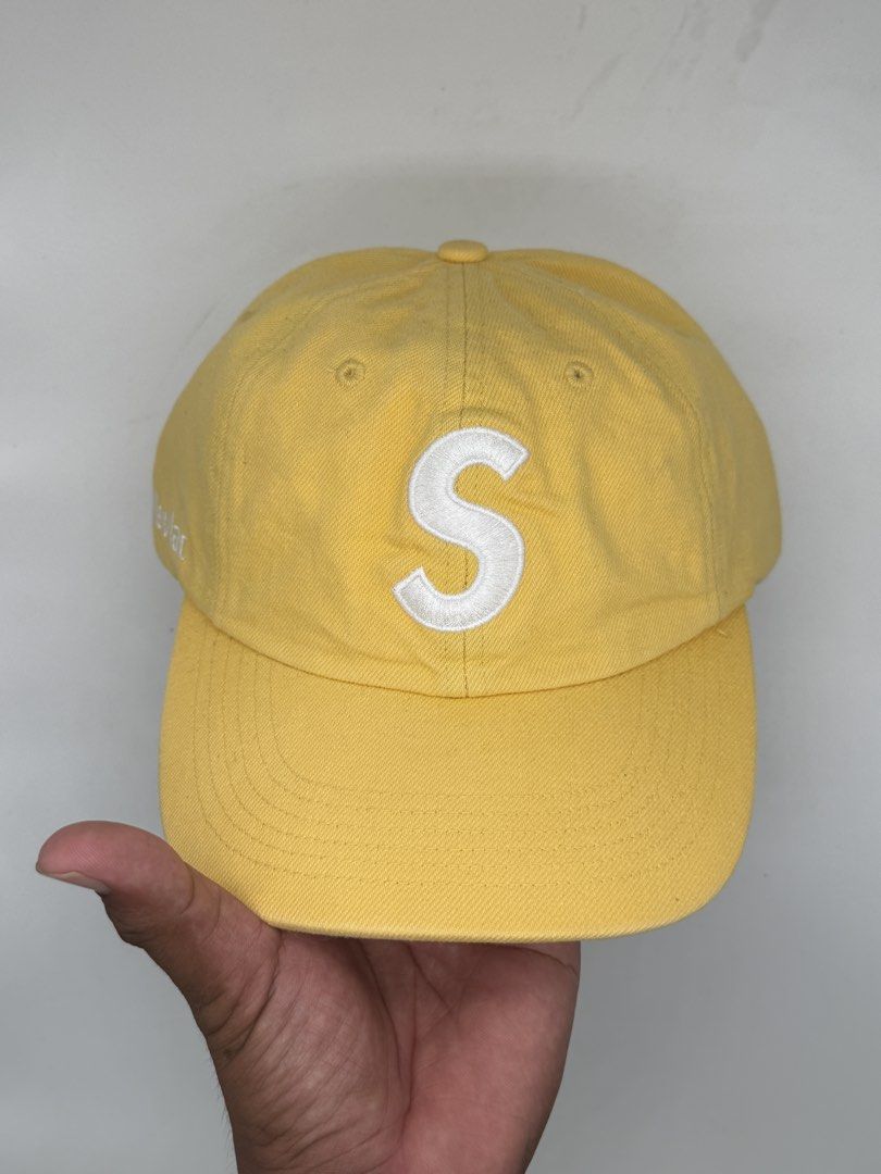 Supreme Kevlar Denim S Logo 6 Panel Cap (Category: Caps & Hats) located in Bayambang. Submitted by true.jaymer_archive (Listing ID 1470677009, Image 1). Description: Supreme Kevlar Denim S Logo 6 Panel Cap AUTHENTIC 💯 NO ISSUE.