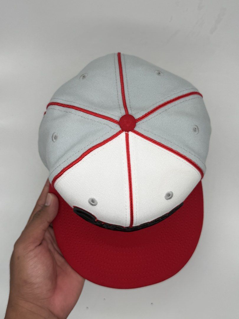 Supreme Piping Script Logo New Era (Category: Caps & Hats) located in Bayambang. Submitted by true.jaymer_archive (Listing ID 1470677758, Image 2). Description: Supreme Piping Script Logo New Era AUTHENTIC 💯 2x Used .